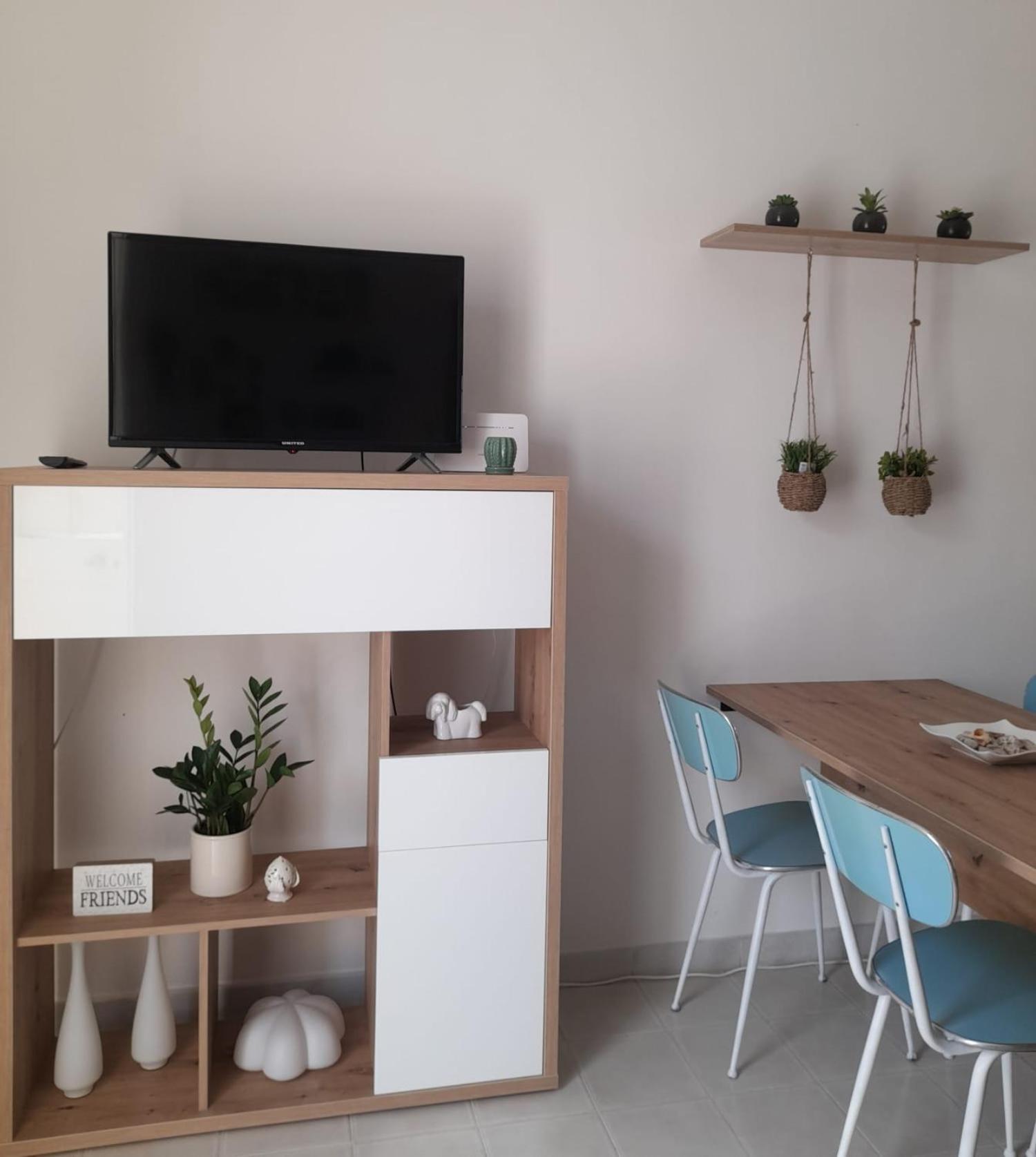 Tra Vento E Mare Apartment Lendinuso Bagian luar foto